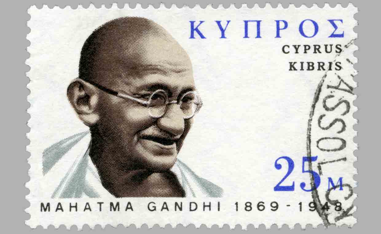 Briefmarke mit Konterfei von Mohandas Karamchand Gandhi
